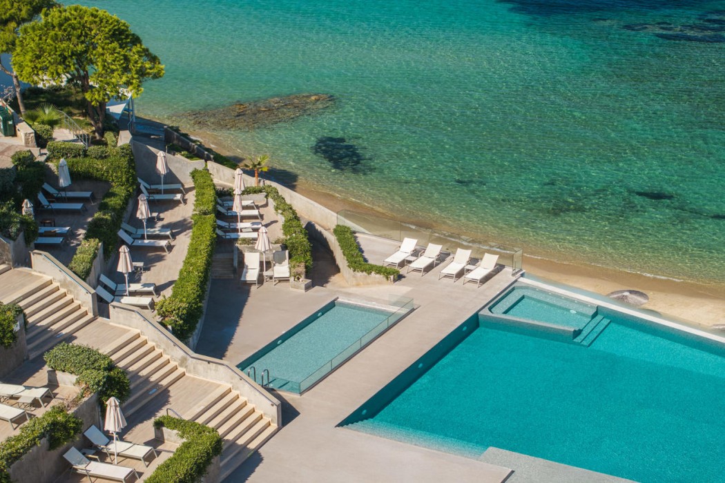 Alexandra Beach Resort & Spa 9/138