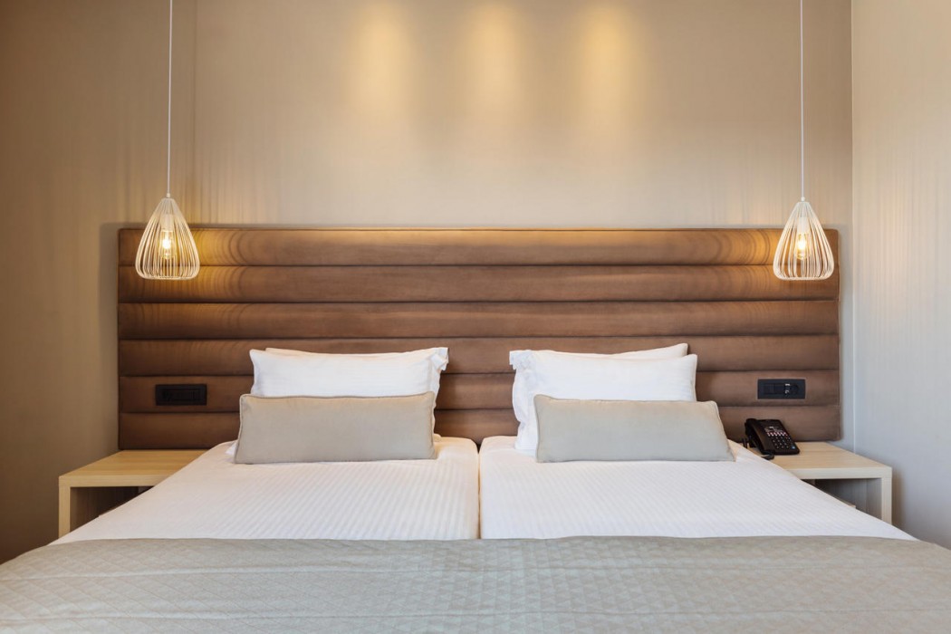Alexandra Beach Resort & Spa 49/138