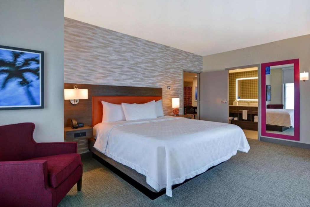 Home2 Suites by Hilton Orlando at Flamingo Crossings Town Center 14/48