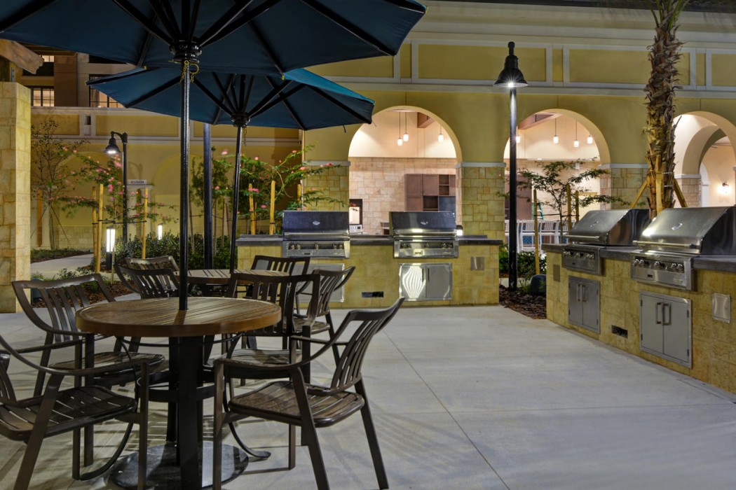 Home2 Suites by Hilton Orlando at Flamingo Crossings Town Center 22/48