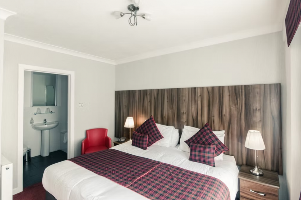 Argyll Guest House 8/55