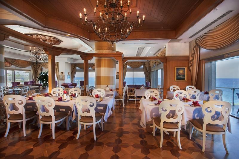Merit Royal Hotel 8/10