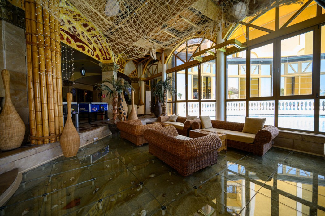 Imperial Palace - All Inclusive 140/165