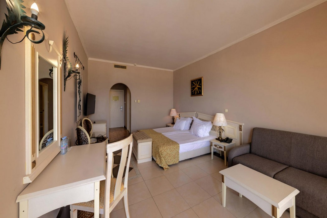 Imperial Palace - All Inclusive 36/165