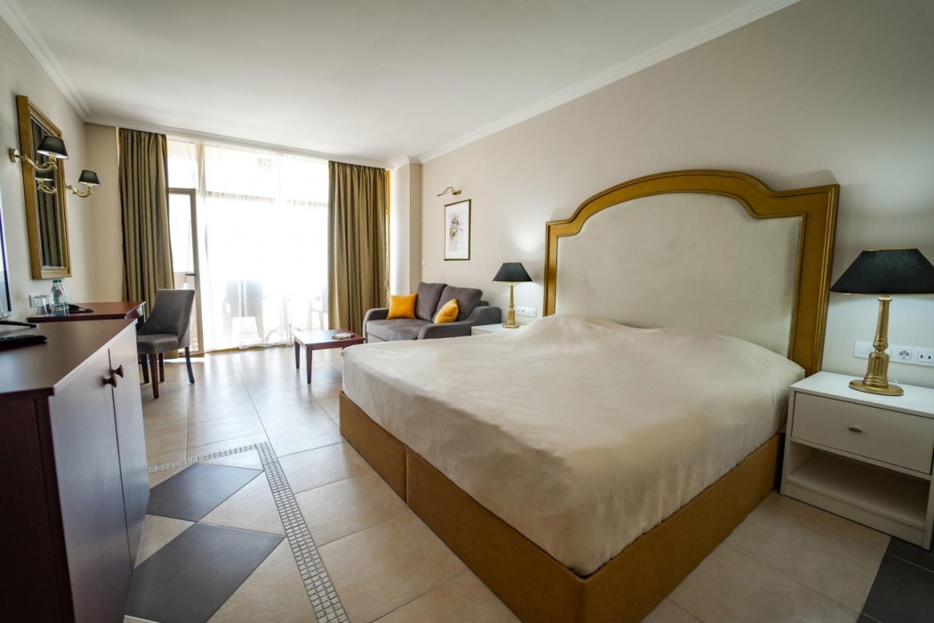 Imperial Palace - All Inclusive 54/165