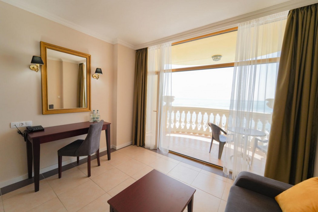Imperial Palace - All Inclusive 34/165