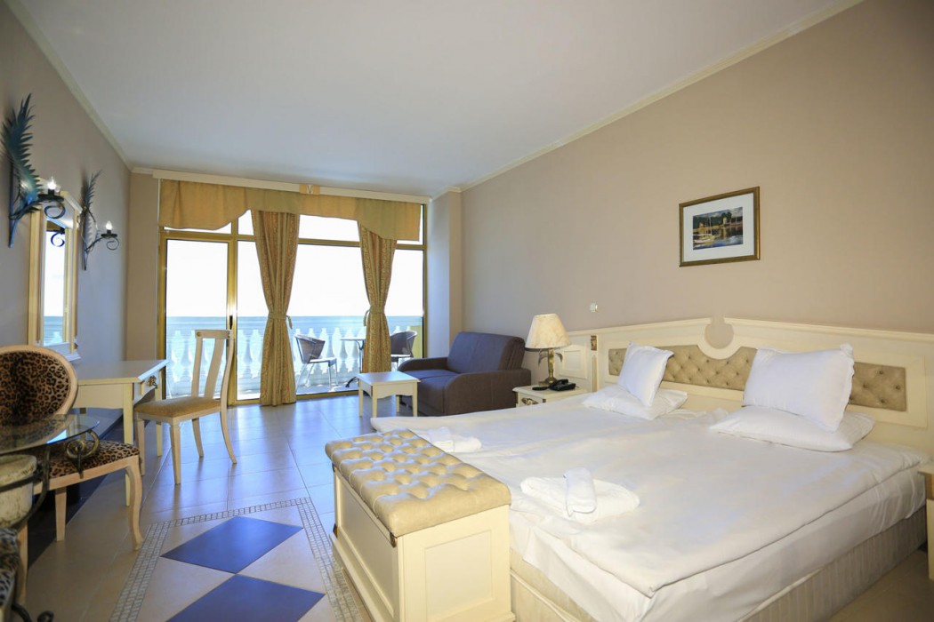 Imperial Palace - All Inclusive 32/165
