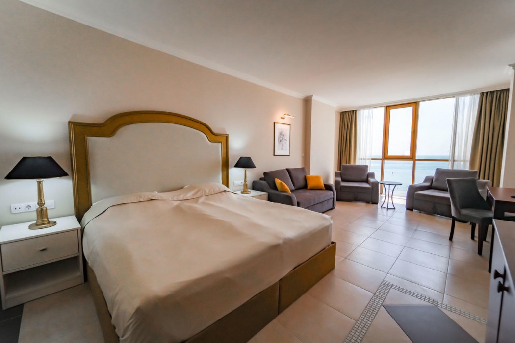 Imperial Palace - All Inclusive 38/165