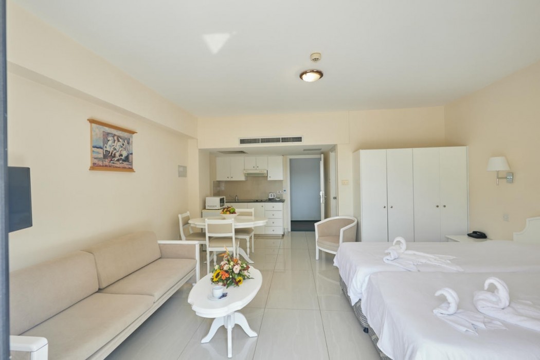 Tsokkos Gardens Apartments photo 5