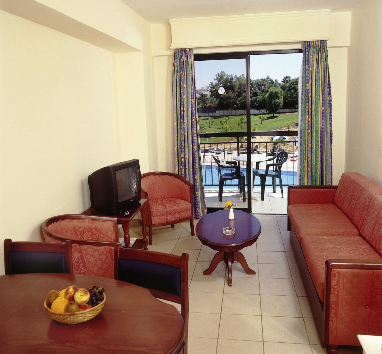 Tsokkos Gardens Apartments 15/17