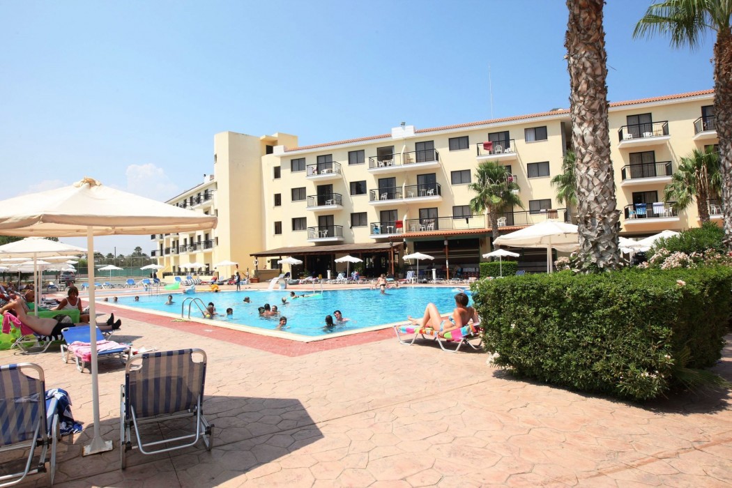 Tsokkos Gardens Apartments 14/17