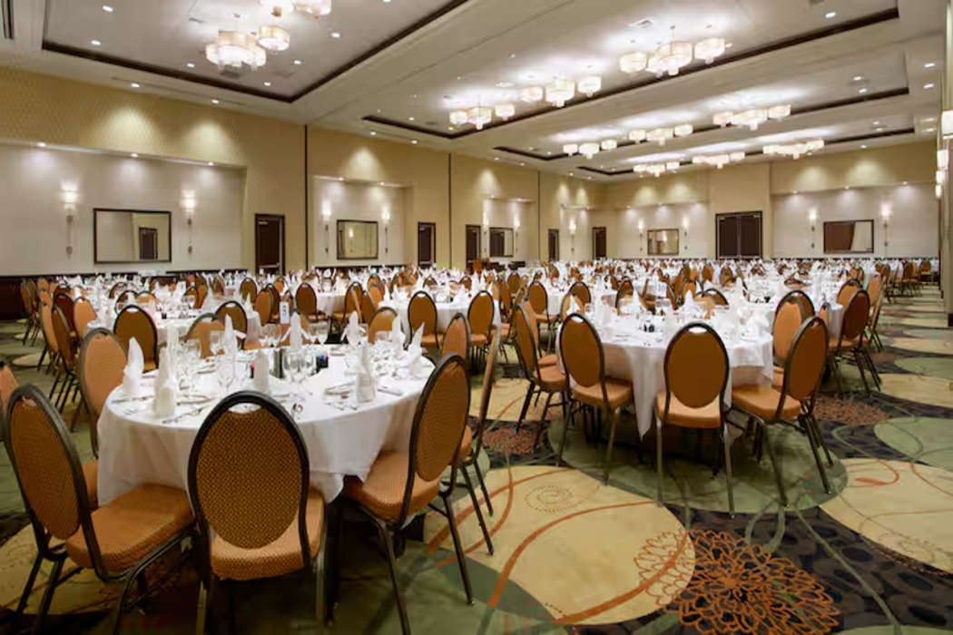 Embassy Suites by Hilton Fayetteville Fort Bragg 15/49