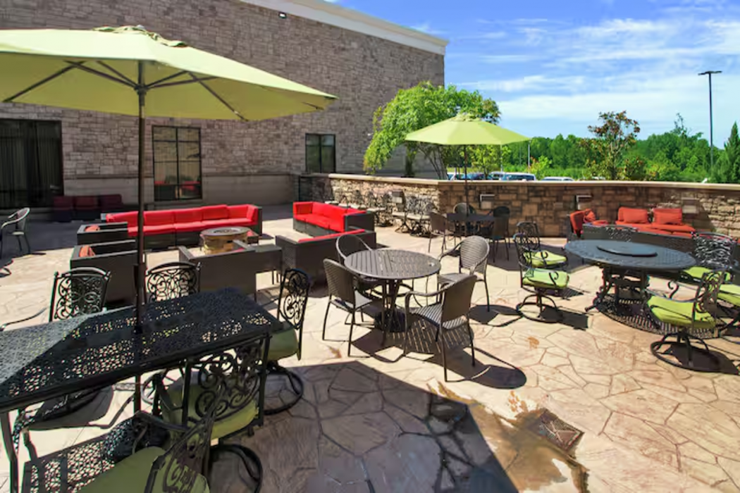 Embassy Suites by Hilton Fayetteville Fort Bragg 16/49