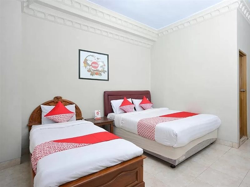 OYO 586 Hotel Wijaya 40/72