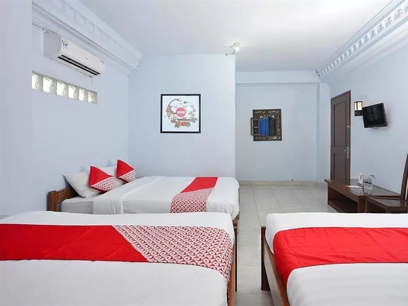 OYO 586 Hotel Wijaya 44/72