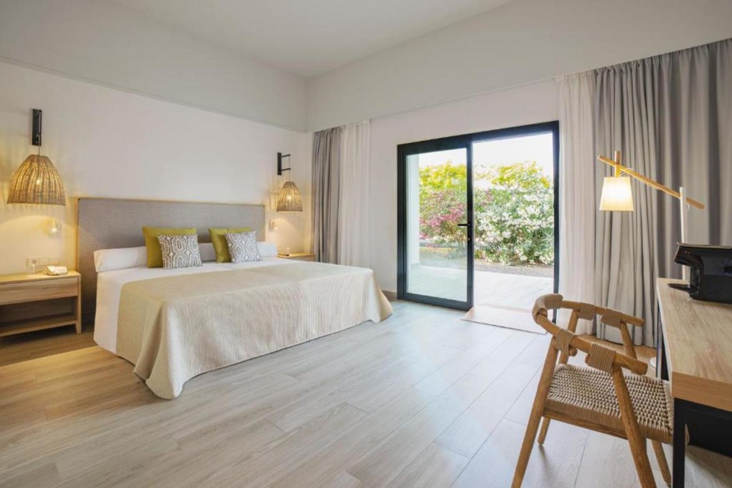 Room at Cabogata Beach Hotel Spa, ALMERIA
