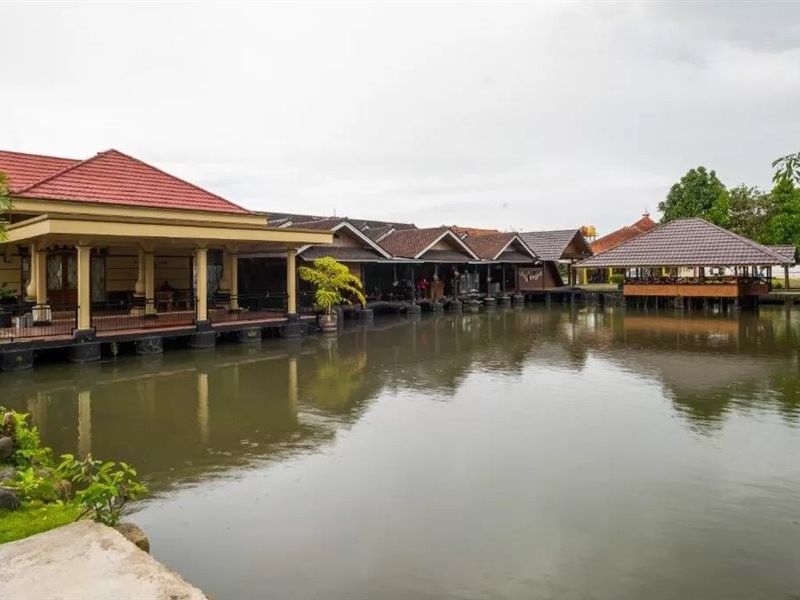 OYO 2682 Bumi Eyang Enin Homestay Syariah 9/32