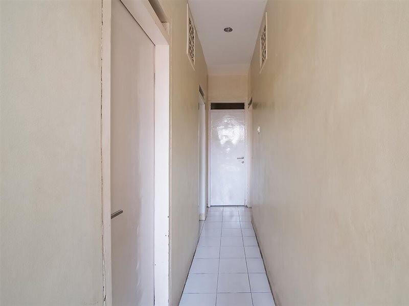 SPOT ON 3988 Kost Carmelia Baranangsiang Syariah 18/45