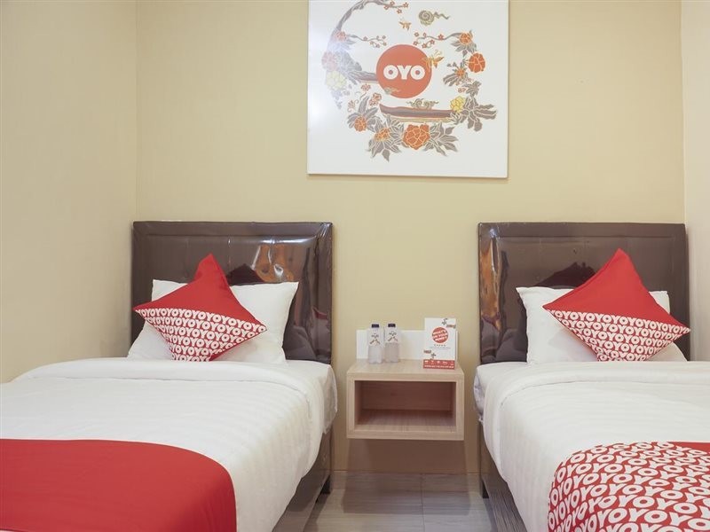 OYO 90033 DeHome Family 20/31