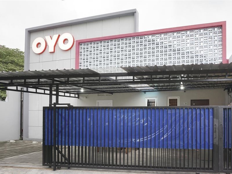 OYO 90033 DeHome Family 15/31