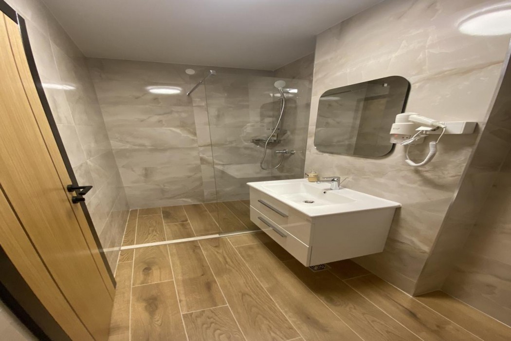 Room at Grand Sarajevo, SARAJEVO