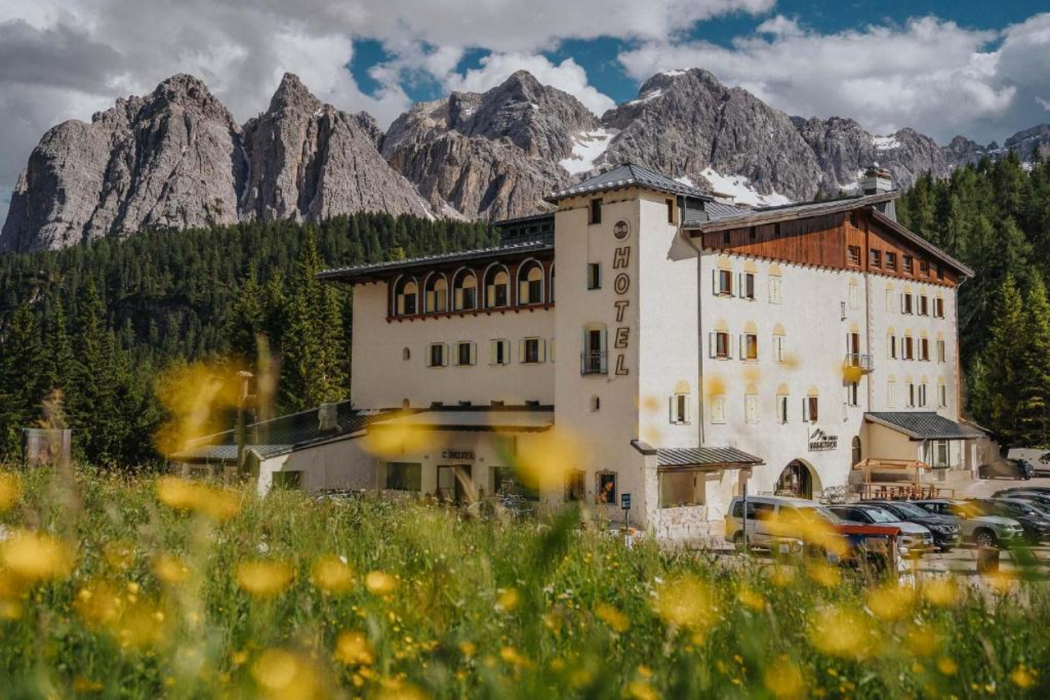 B&B Hotel Cortina Passo Tre Croci Cortina 1/35