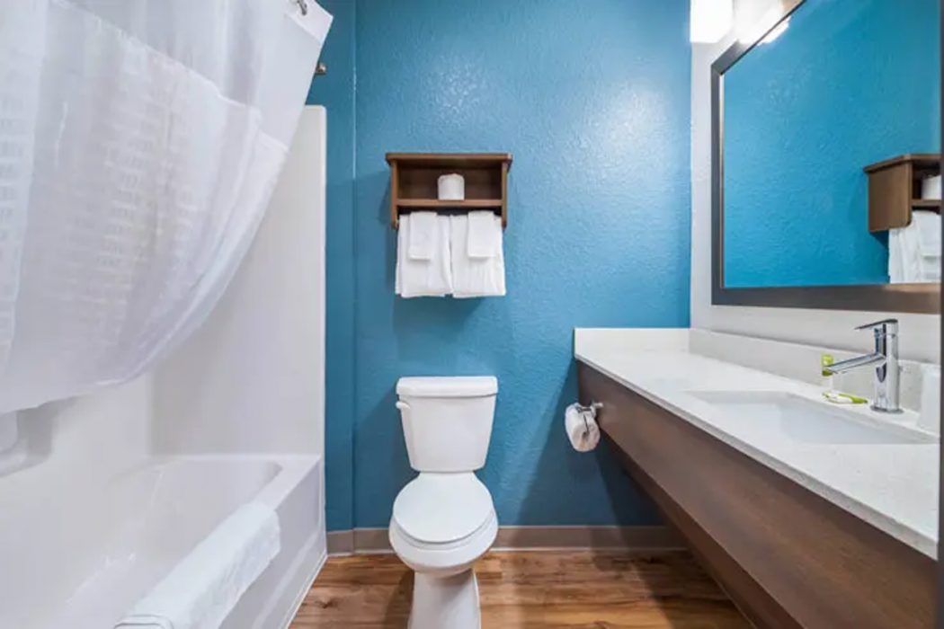 WoodSpring Suites Davenport FL 6/8