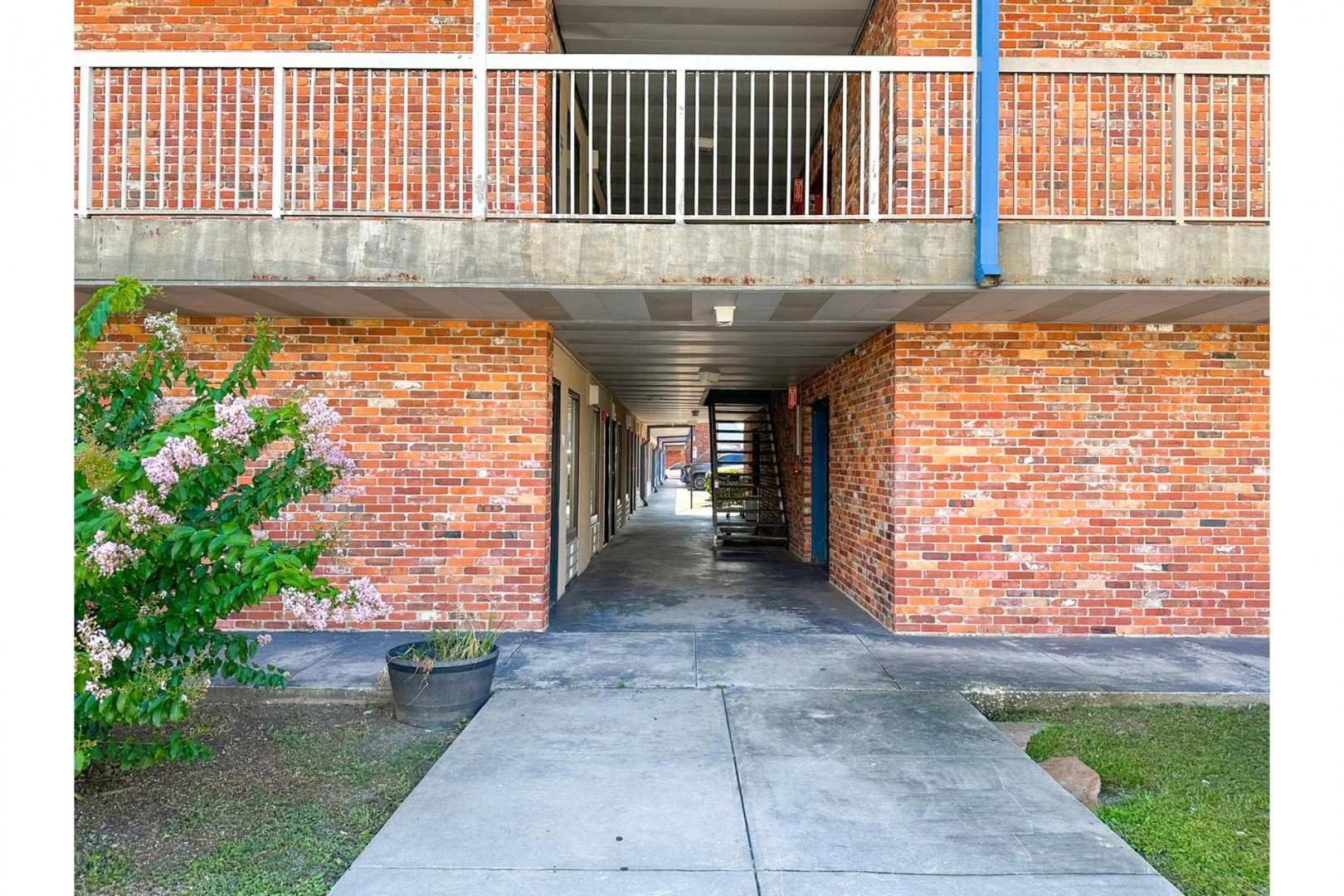 Hahira Inn By OYO near Valdosta 26/82