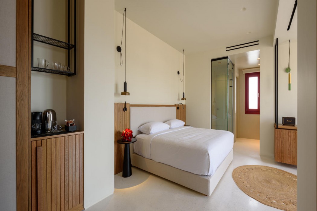 Potnia Theron Suites 23/79