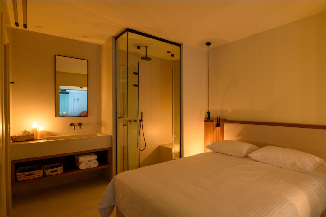 Potnia Theron Suites 21/79