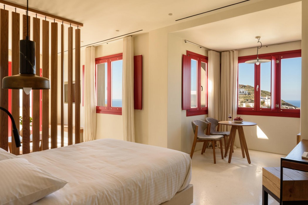 Potnia Theron Suites 15/79