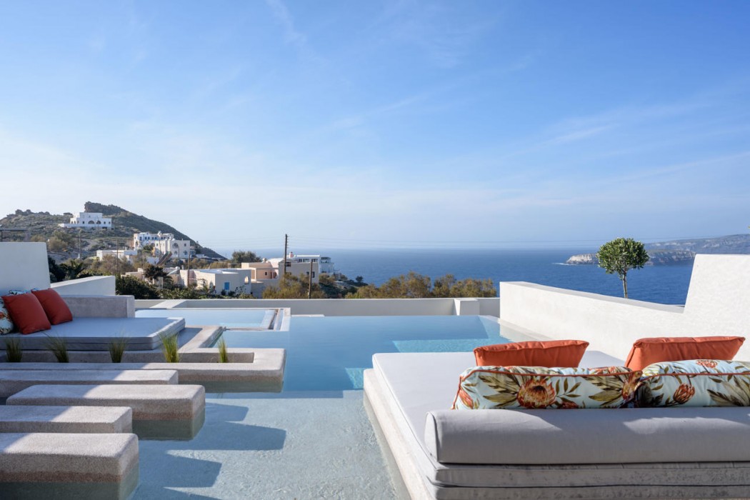 Potnia Theron Suites in SANTORINI