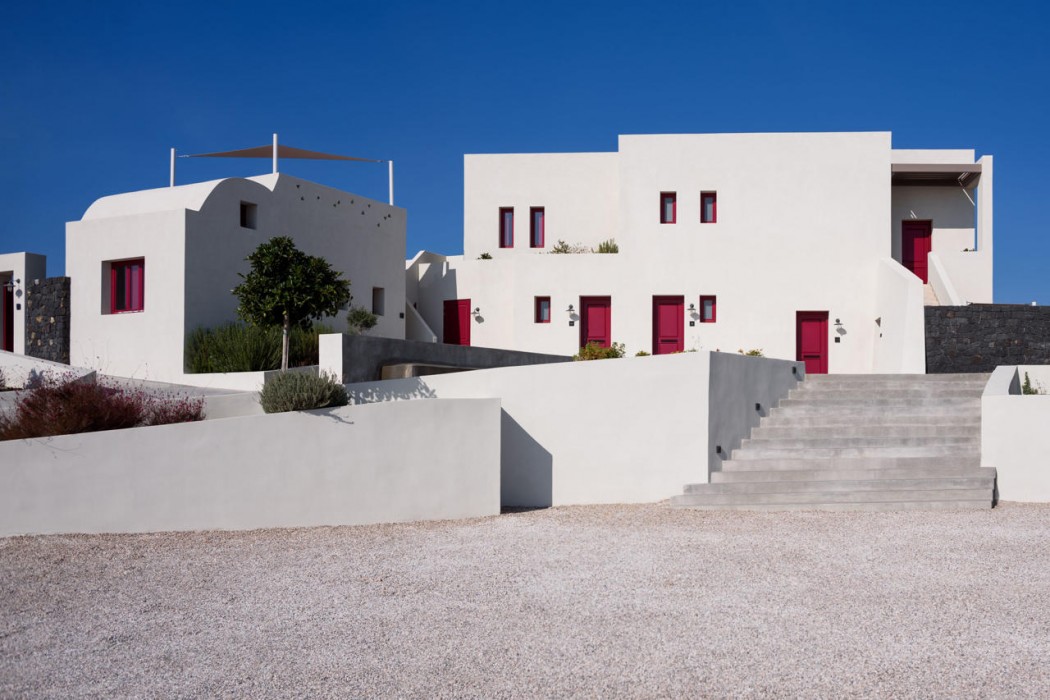 Potnia Theron Suites in SANTORINI