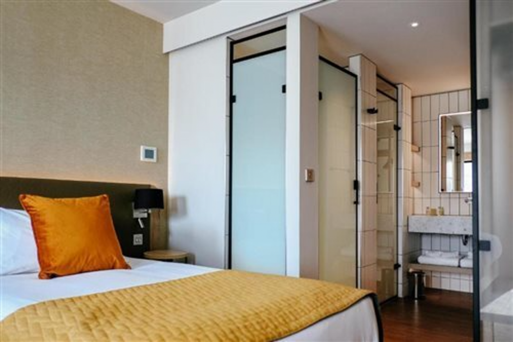 Ixora Hotel & Spa 6/34