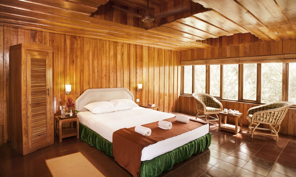 Sterling Thekkady 33/66