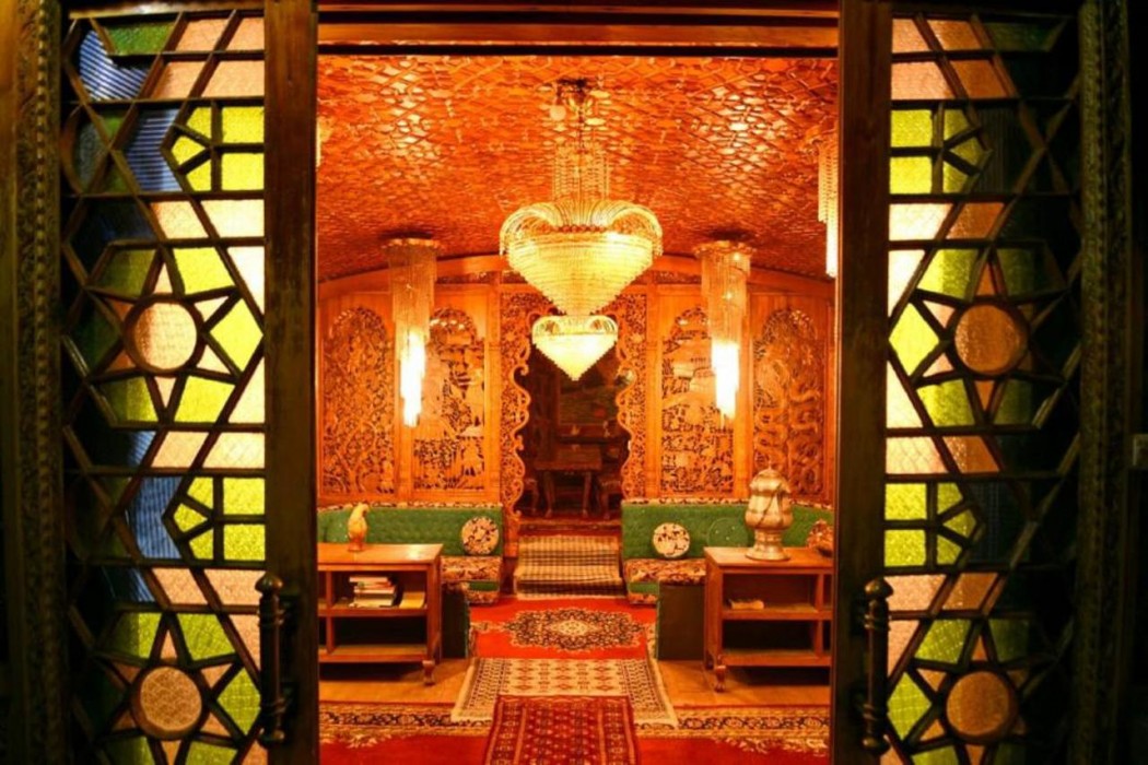 De laila House Boat 10/12
