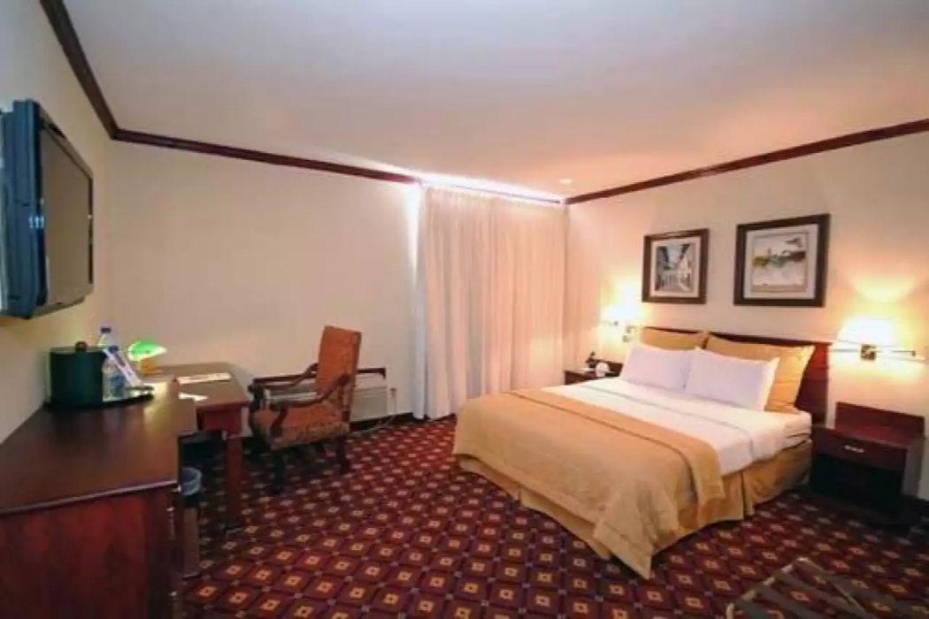 Clarion Hotel San Pedro Sula 8/20