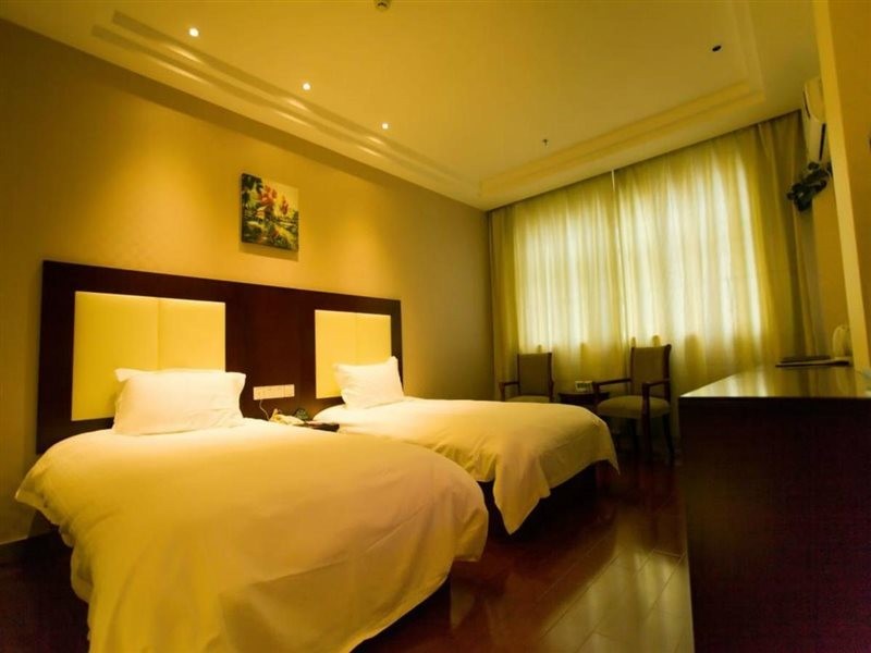 Greentree Inn Qinhuangdao Changli County Railway S 29/57