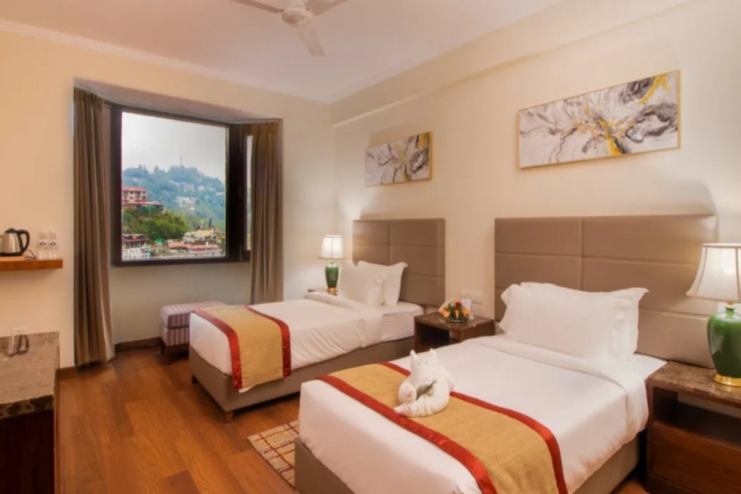 8fold By Larisa Shimla 24/66