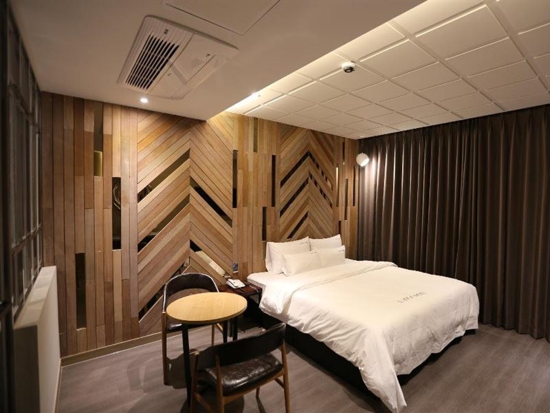 Le IDEA HOTEL 22/29