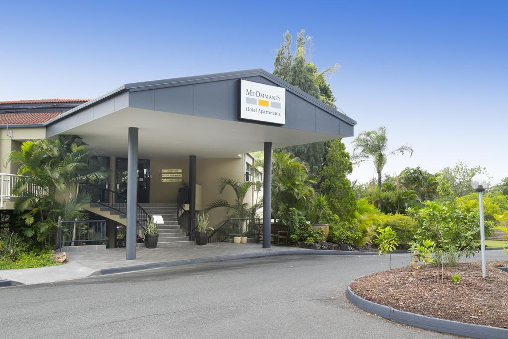 Mt Ommaney Hotel Apartments 1/21