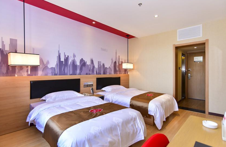 Thank Inn Plus Hotel Qingdao Huangdao District Weike Yunhai City 4/33