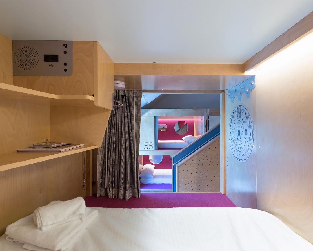 Mezzanine Pod - Single