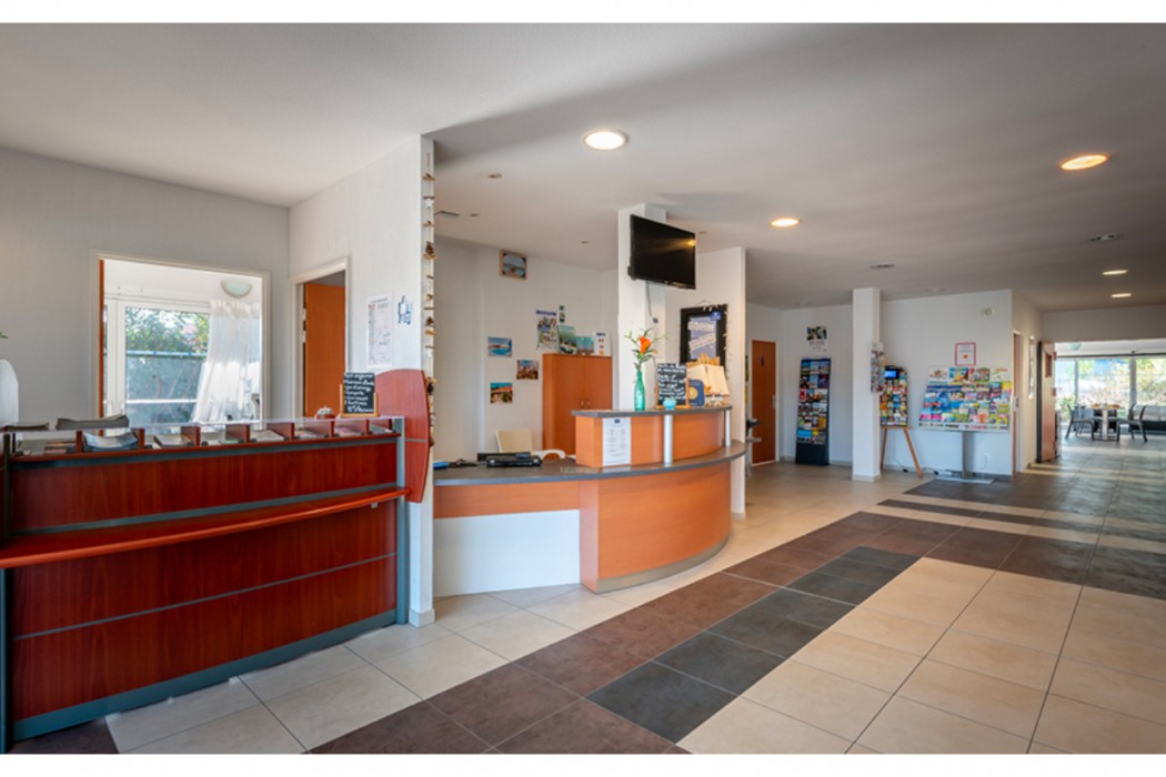 Lobby at Le Domaine des Grands Lacs - Vacanceole, PARENTIS-EN-BORN