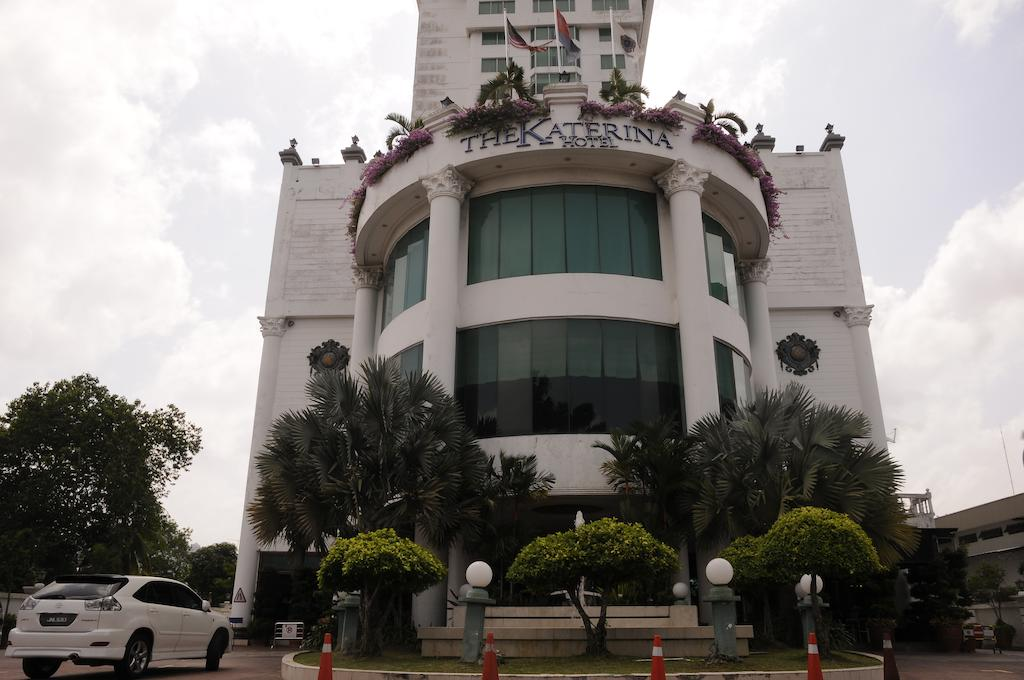 The Katerina Hotel 1/33