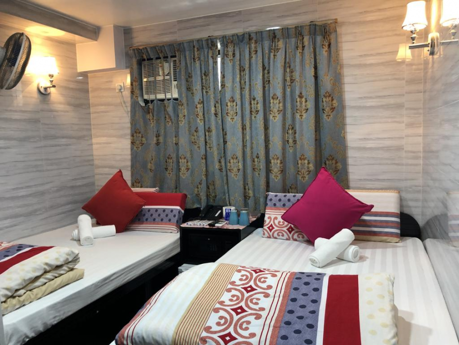 Dreamland Guest House 6/26