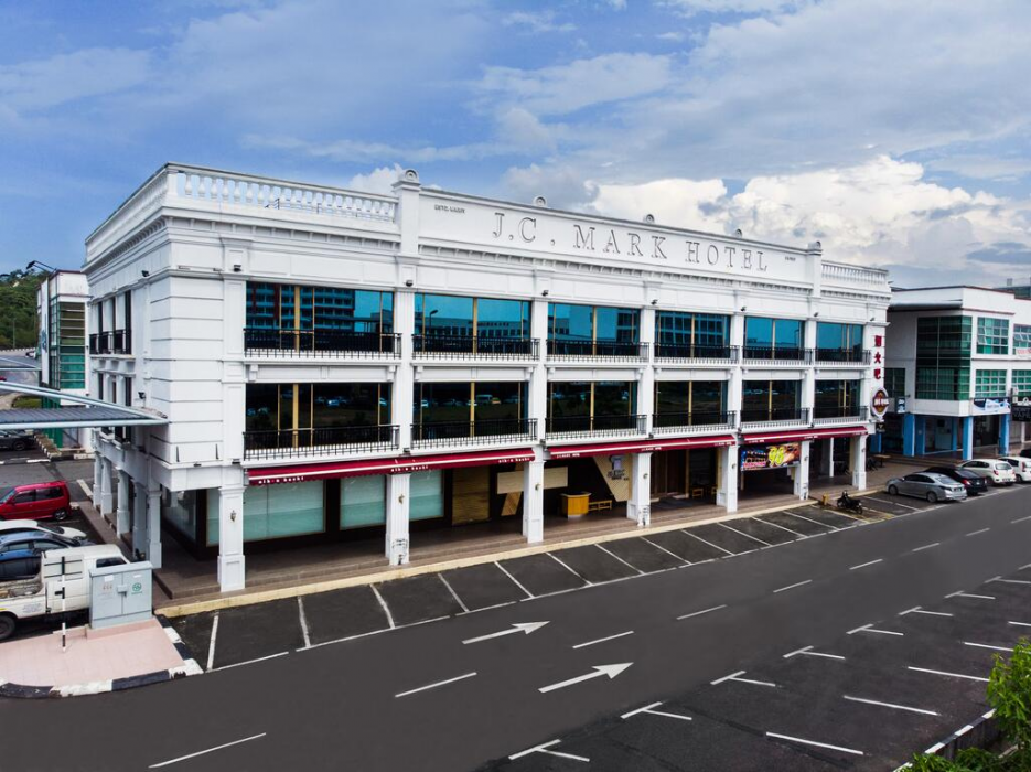 JC Mark Hotel 1/53