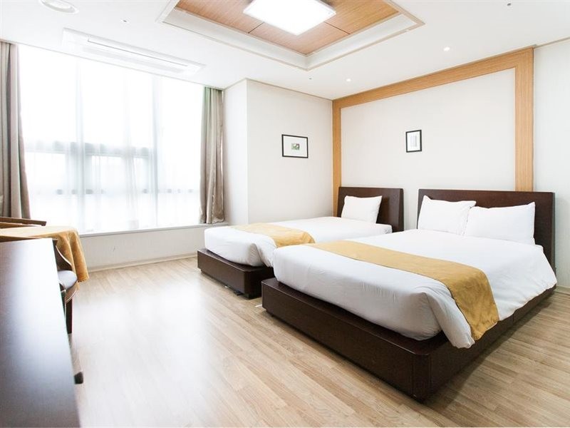 The Hotel Yeongjong Incheon Airport 34/54