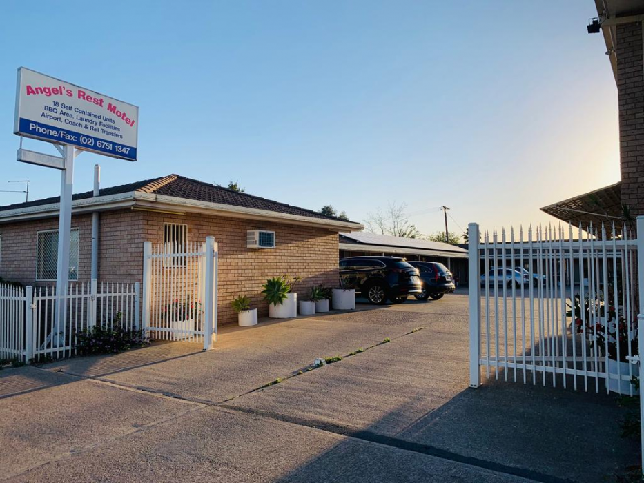 Angel's Rest Motel 1/26
