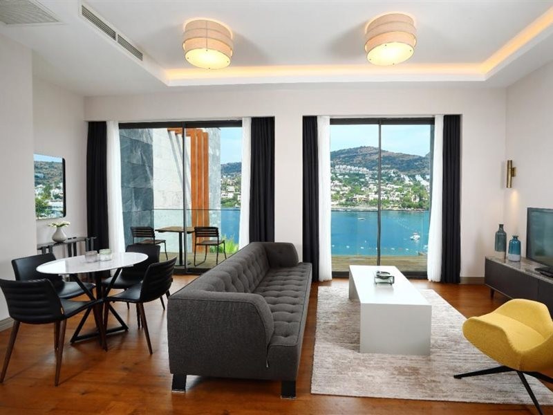 Mare Deluxe Residences and Villas 22/57